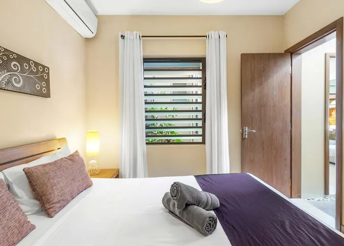 Tropical Villa - 3 Bedrooms In The Heart Of Grand-Baie