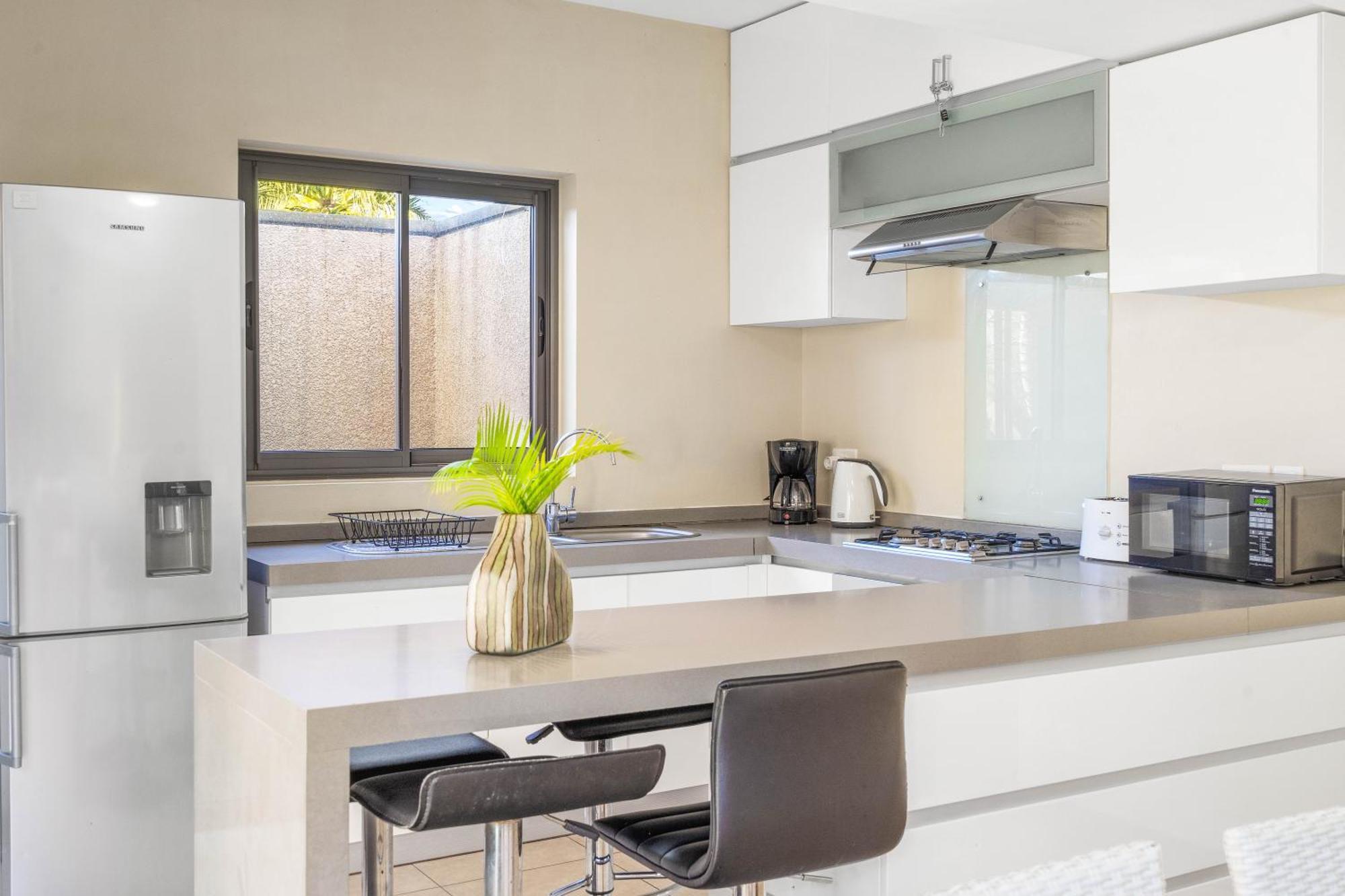 Tropical - 3 Bedrooms In The Heart Of Grand-baie * غراند بايَ